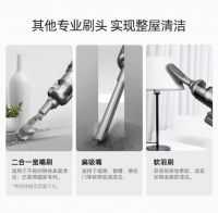 对吸尘器“很挑剔”的薇娅觉得好用。 网友们疯狂种草和小狗来擦地板