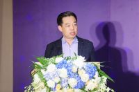 南北两国元首第二次拥抱合作。 红星美凯龙联手意外之家 为行业发展保驾护航