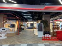 京东 x 尚品快递首家超级家居体验中心亮相。 双方领导表示将全面升级家装新体验