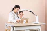 六一”国际儿童节│呵护眼睛就送孩子爱德华医生护眼灯