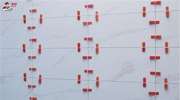 还用这种材料，贴这类型砖？