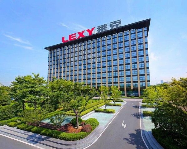 莱克天狼星三合一大吸力洗地机，三大功能覆盖全屋清洁