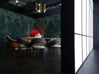 家居+汽车碰撞全新火花 艾宝家具携手飞凡汽车跨界破圈解码品牌发展
