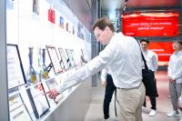 聚势共赢丨德国HOPPE好博集团第三代领导人携高层走进新豪轩