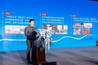 探究蔚小理李忠信现象：新用户偏爱精品大师品牌