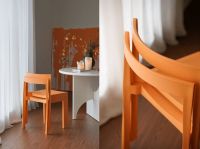 当创新设计遇上色彩大师 | 吱音携手立邦推出“绮想橙”定制款莫比乌斯椅