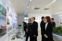 盛世笔特集团参观百利集团，共赏中国装备制造业强大实力