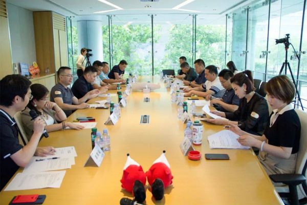 搜狐焦点家居郑海云：承担作为主流媒体的社会责任 为家居行业发展多做贡献