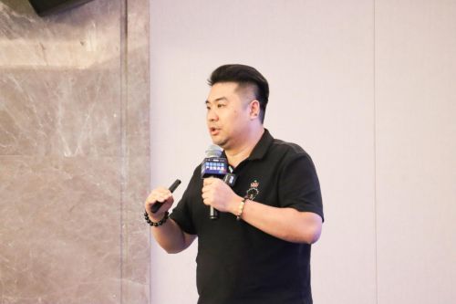 靓家居AI整装设计，赋能整装“铁三角”高效服务