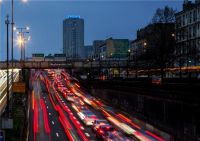 连续8年市场增速最快！海尔智家点亮法国塞纳河