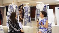 中法建交60周年，顾家携居礼青花产品出展卢浮宫