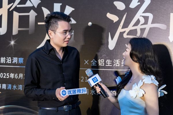 从三亚新品发布、清水湾店开业观行业趋势,嘉斯顿为经销商指三条发展明路