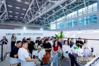 同质围城 破界新生 | 绿盾全球首发“自洁净醛”玻璃，定义健康人居新纪元