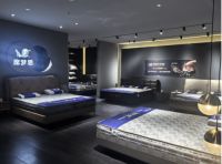 百万微孔呼吸的奢侈：席梦思黑金Smilecity床垫重新定义“躺平”哲学