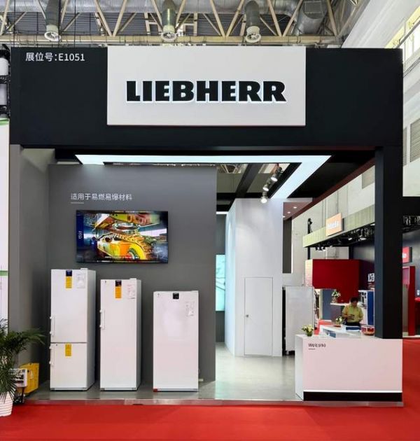 德系精工赋能实验室安全存储,Liebherr利普赫尔专业制冷设备亮相BCEIA 2025