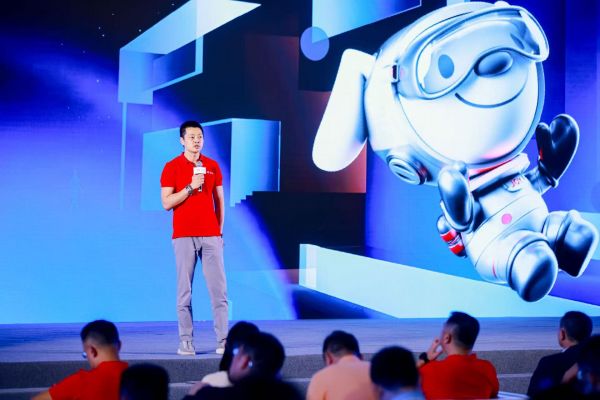 京东电器2025智能家居发布会盛大举行，携手众品牌共启“未来之家”