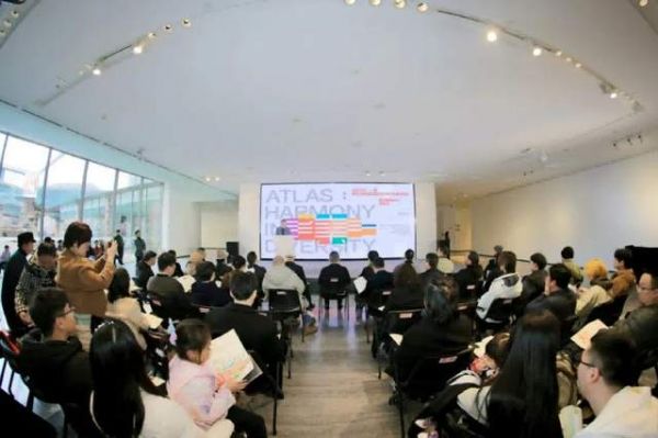 邱俊杰对话传统与当代：威尼斯双年展中国馆回归展启幕