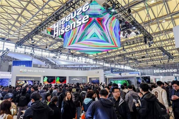 AWE现场直击：海信全新百吋矩阵亮相，硬核技术引领电视WALL时代