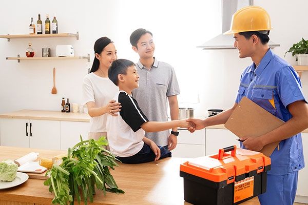 上海暖气片安装公司怎么选?看口碑看施工看服务!20年暖通老牌富杉冷暖实力测评