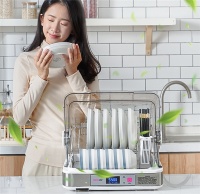 为什么韩家消毒柜更受家庭青睐？ 自有工厂，多重技术保障