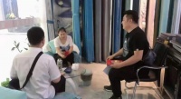 点亮行动丨西北灯笼城携手秦农行助商户开展业务