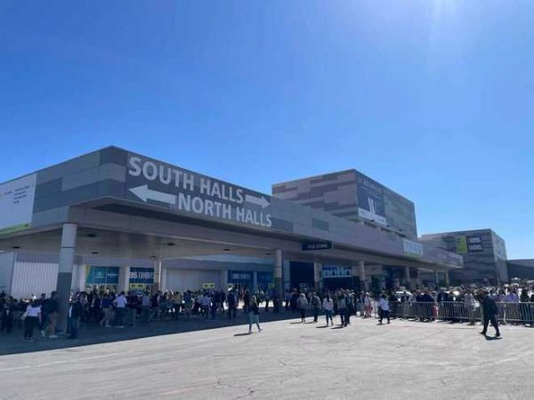 上海厨卫展,科沐智能 “镜” 彩绽放